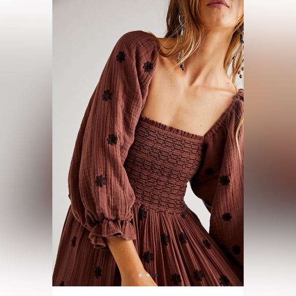 NWT Free People Dahlia Embroidered Dress- Burgundy Road - Picture 3 of 3